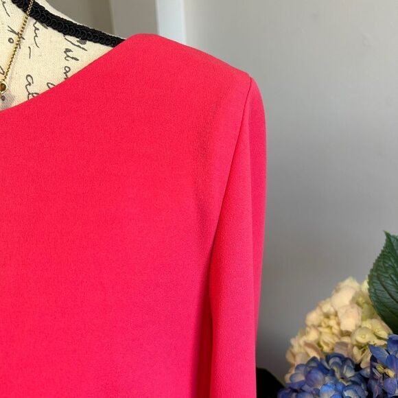 EUC Calvin Klein Ruffled Sleeve Sheath Dress - Picture 2 of 8